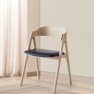 Findahl by Hammel Mette | Hvidolieret eg m. læder sæde